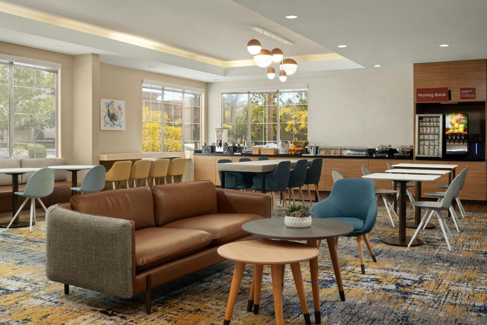 Towneplace Suites By Marriott San Diego Carlsbad / Vista Exteriör bild