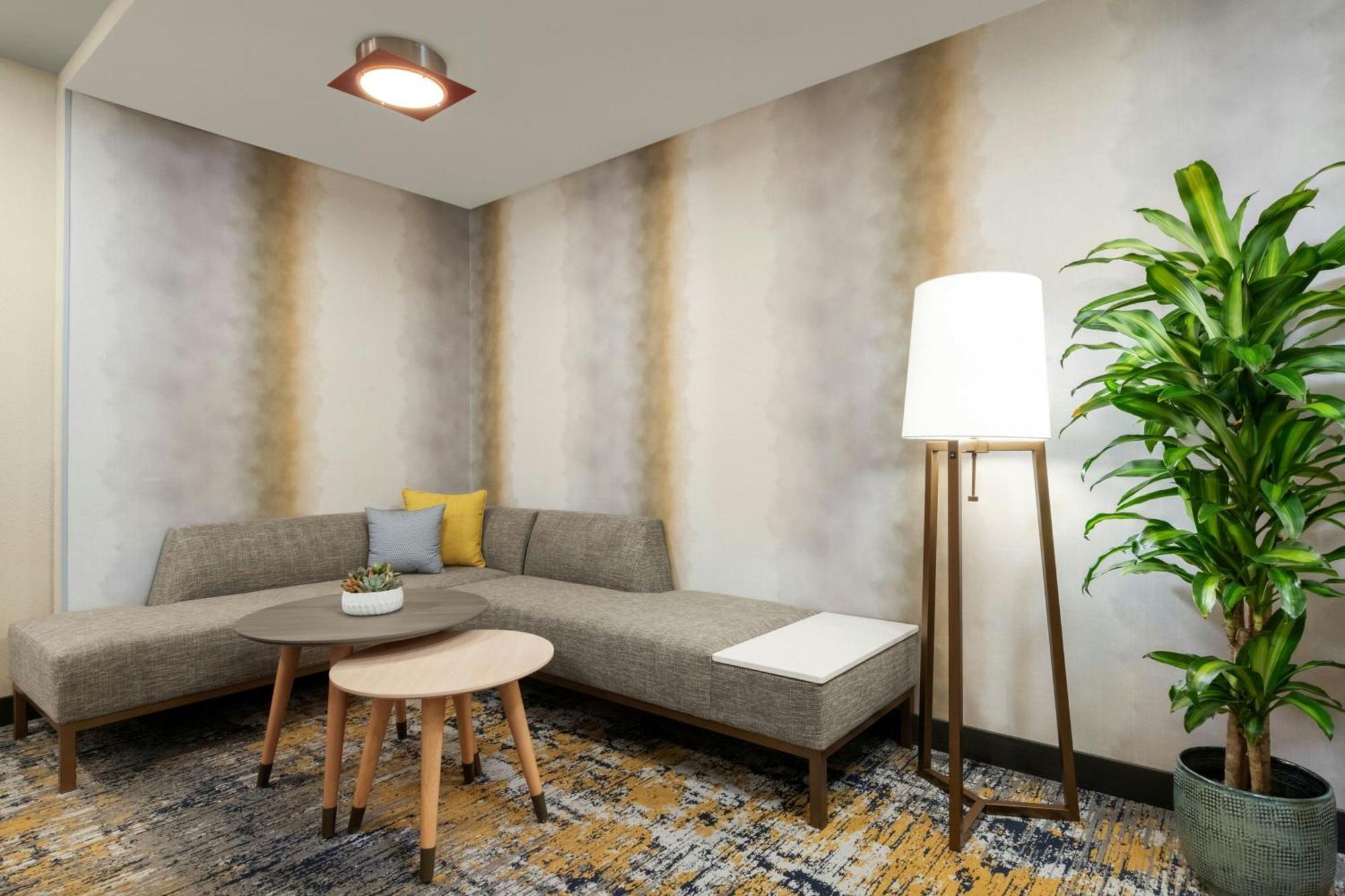Towneplace Suites By Marriott San Diego Carlsbad / Vista Exteriör bild